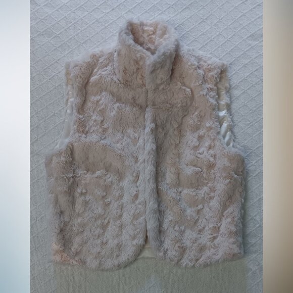 Joseph Ribkoff Faux Fur Vest White 8 - Picture 4 of 8